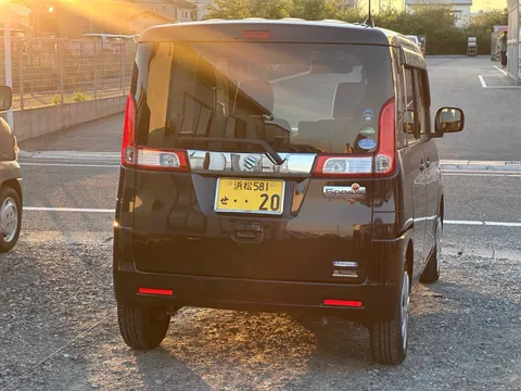 Suzuki Spacia