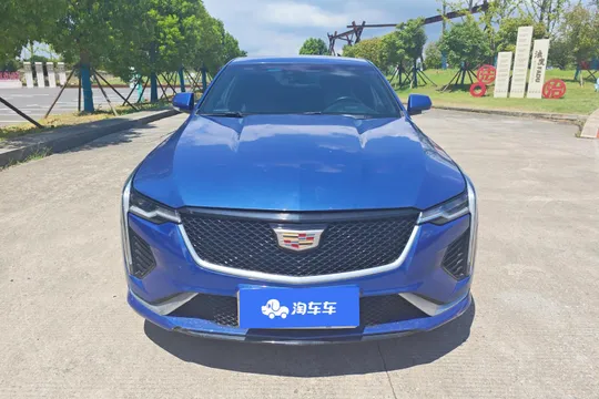 Cadillac CT4