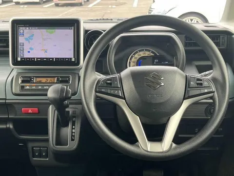 Suzuki Spacia Base