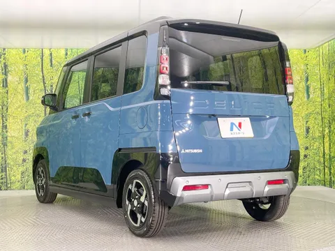 Mitsubishi Delica Mini