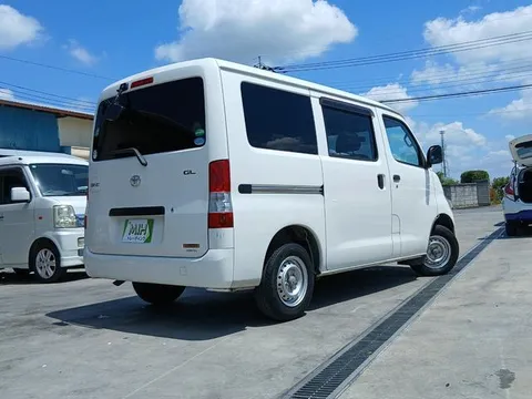 Toyota TownAce Van