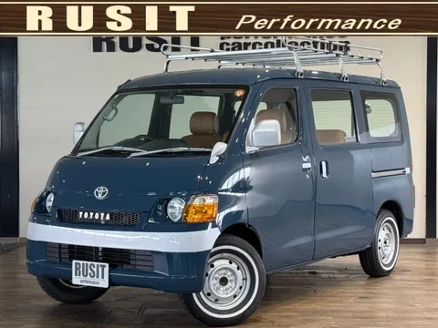 Toyota TownAce Van