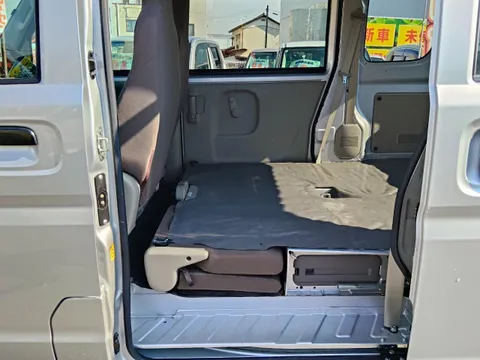 Nissan Clipper