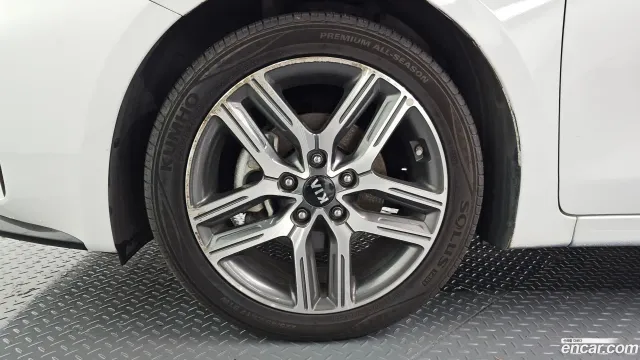 Kia Cerato (K3)
