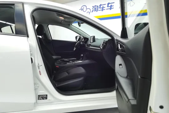 Mazda Mazda 3