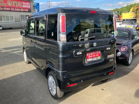 Suzuki Spacia