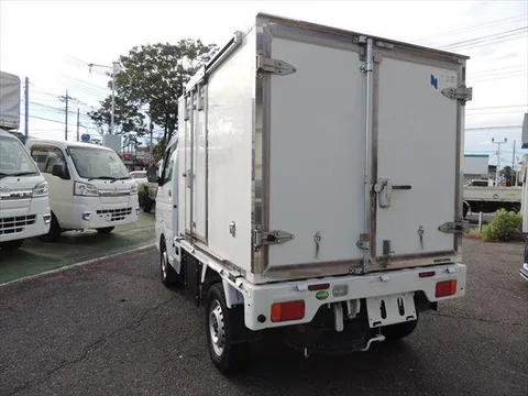 Nissan Clipper Truck