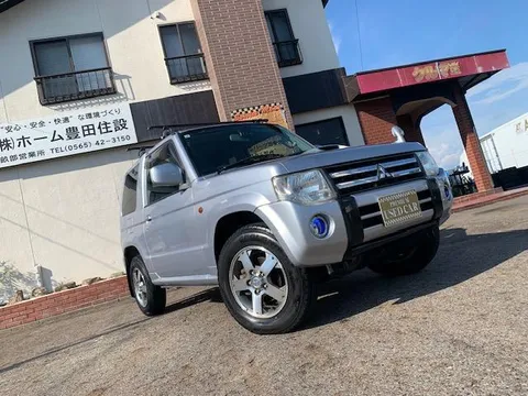 Mitsubishi Pajero Mini