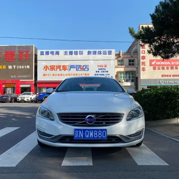 Volvo S60
