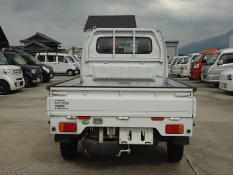 Nissan Clipper Truck