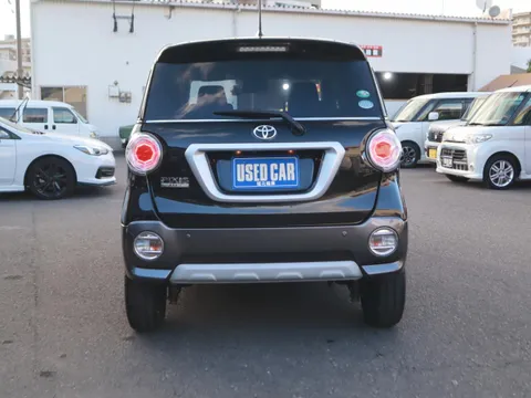 Toyota Pixis Joy