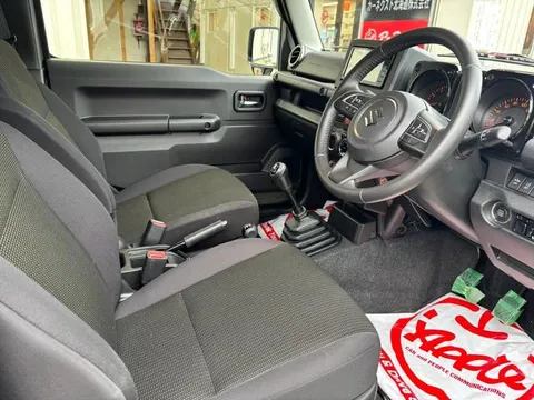 Suzuki Jimny Sierra