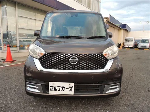 Nissan Dayz Roox