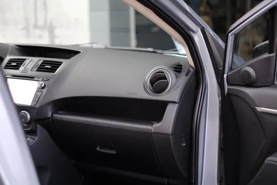 Mazda Mazda 5