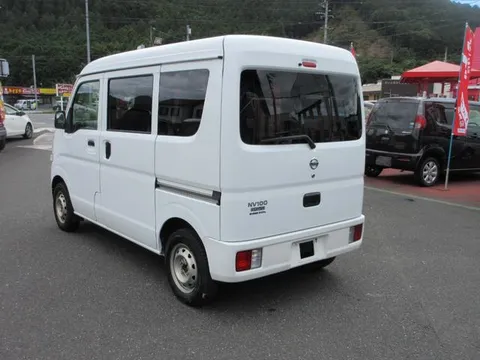 Nissan Clipper
