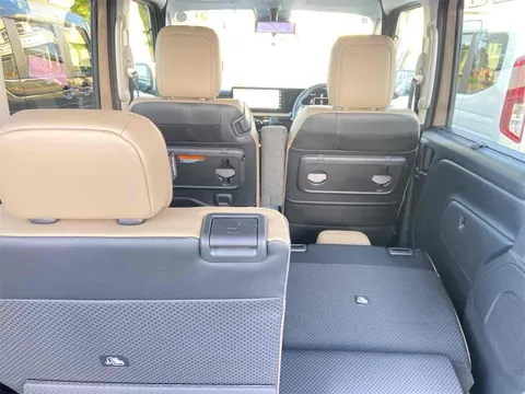Mitsubishi Delica Mini