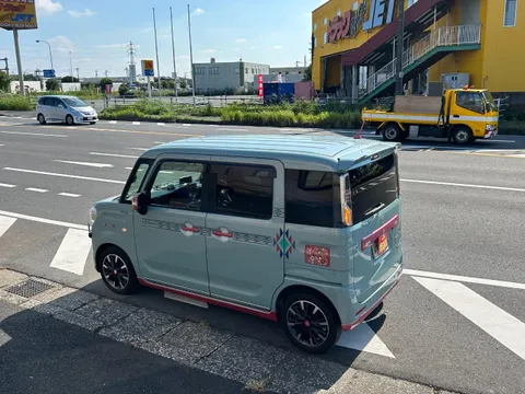 Suzuki Spacia