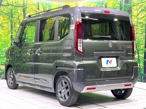 Suzuki Spacia Gear