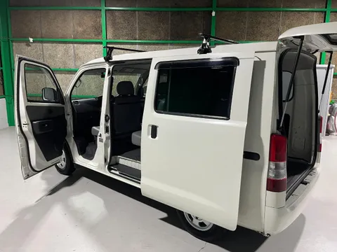 Toyota TownAce Van