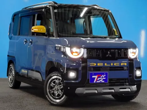 Mitsubishi Delica Mini