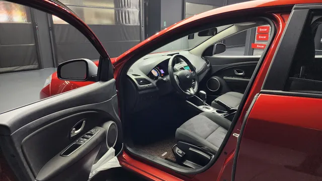 Renault SM3