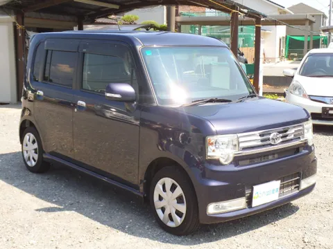 Toyota Pixis Space