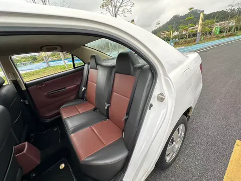 BYD F3