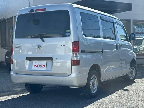 Toyota TownAce Van