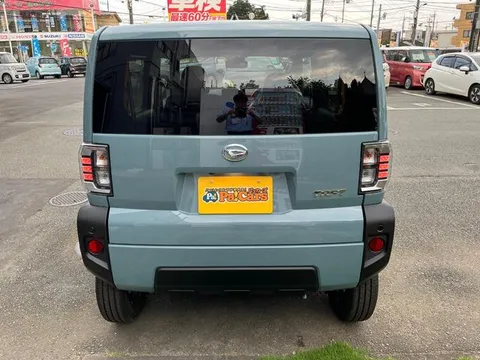Daihatsu Taft