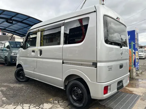 Nissan Clipper