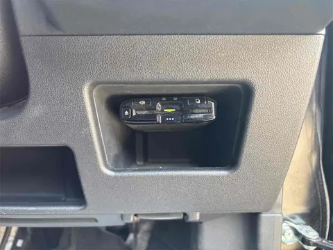Toyota Pixis Mega