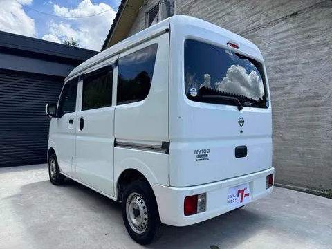 Nissan Clipper