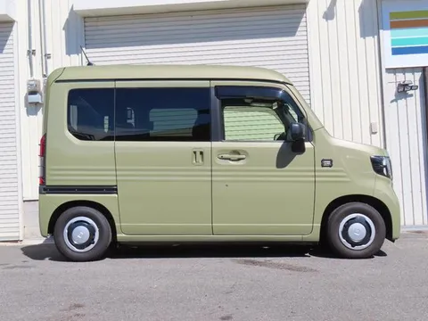 Honda N-VAN Plus Style