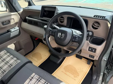 Honda N-BOX Joy