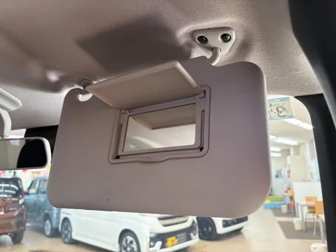 Mitsubishi eK X Space