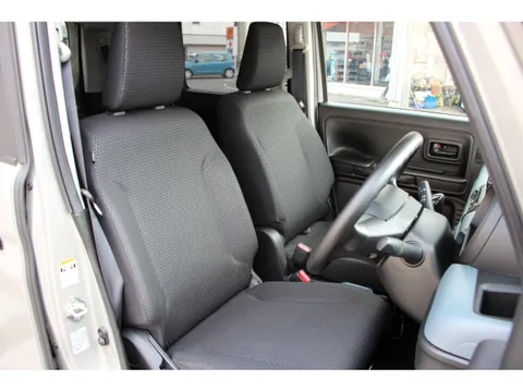 Suzuki Spacia Base
