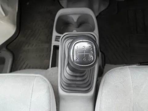Mitsubishi Minicab Van