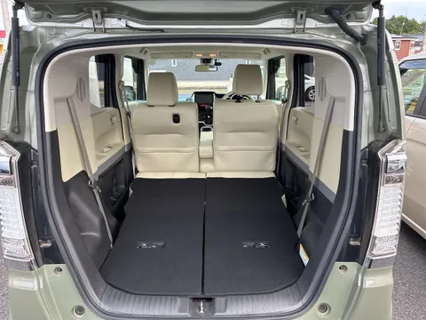 Honda N-BOX Slash