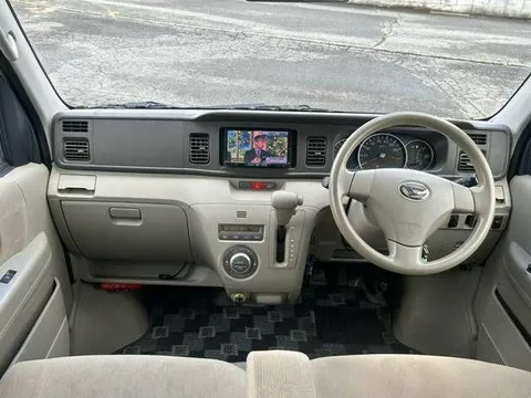 Daihatsu Atrai Wagon