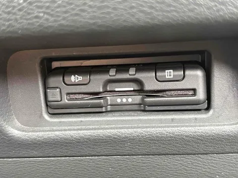 Mitsubishi eK X Space
