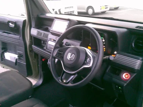 Honda N-VAN Plus Style