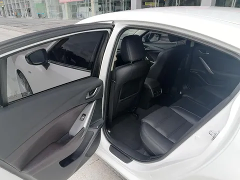 Mazda Mazda6 (Atenza)