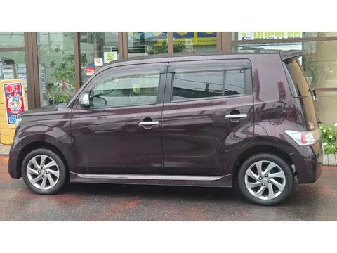 Toyota bB