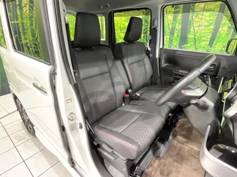 Suzuki Spacia Custom