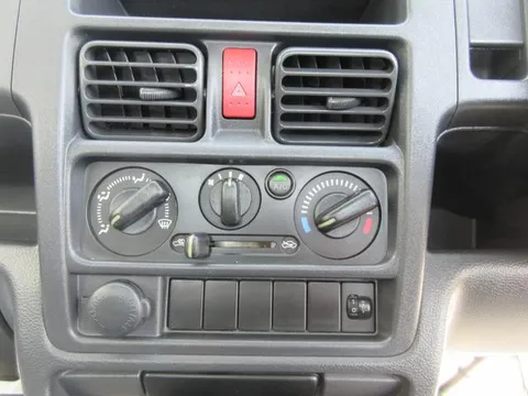 Nissan Clipper Truck
