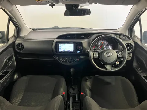 Toyota Yaris (Vitz)