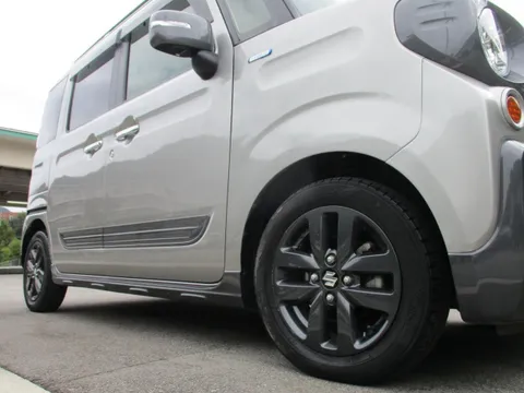 Suzuki Spacia Gear