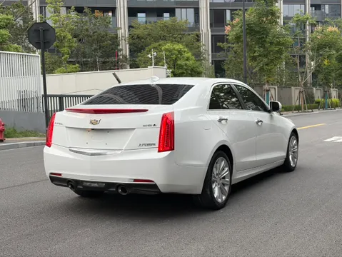 Cadillac ATS-L