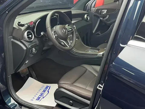 Mercedes-Benz Mercedes-Benz GLC