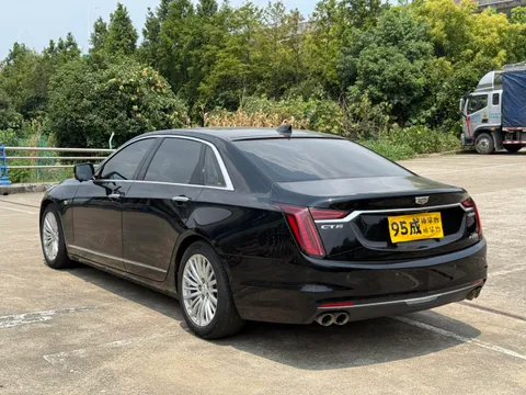 Cadillac CT6